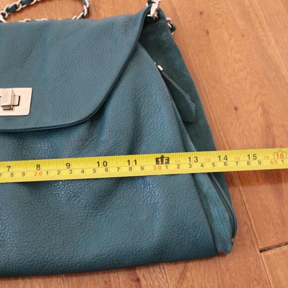 Kinta Leather Fold Over Green Shoulder Bag Purse Chain Gold Strap - Picture 9 of 10